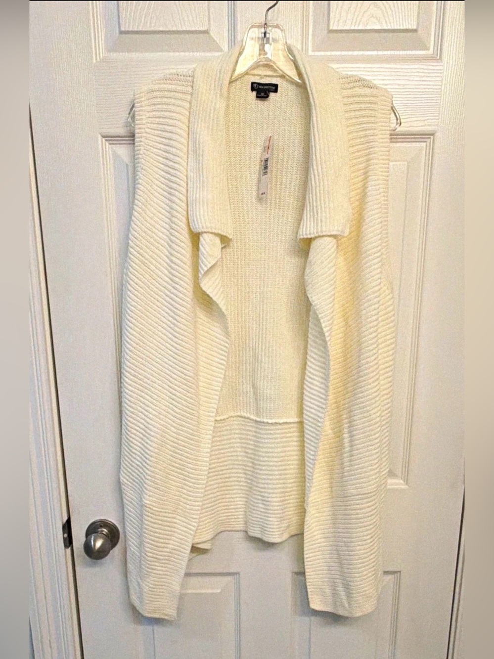 New Directions Curvy Plus 2X Ivory Knit Sleeveless Open Front Cardigan